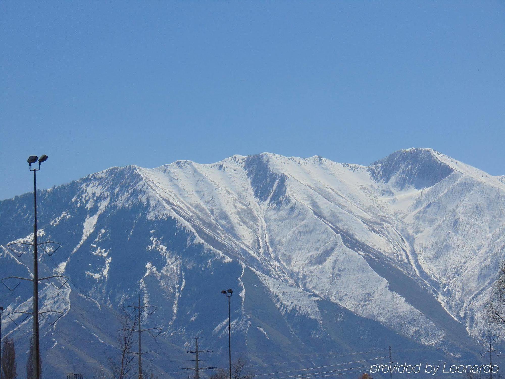 Holiday Inn Express & Suites Springville-South Provo Area, An Ihg Hotel Esterno foto